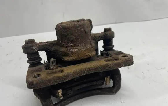 Chevrolet Captiva Rear brake caliper BC112060