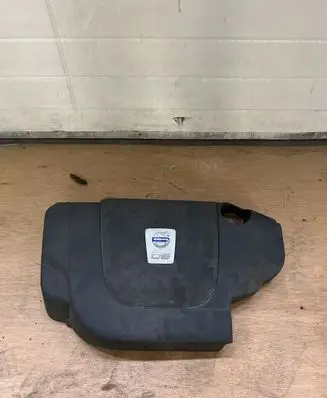 Volvo XC60 Engine cover (trim)
