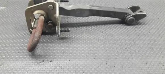 Volvo S70 V70 V70 XC Rear door check strap stopper 8650061