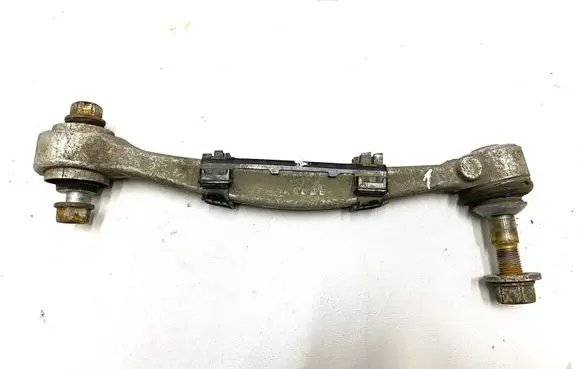 BMW M4 F82 F83 Rear upper control arm/wishbone 2284777