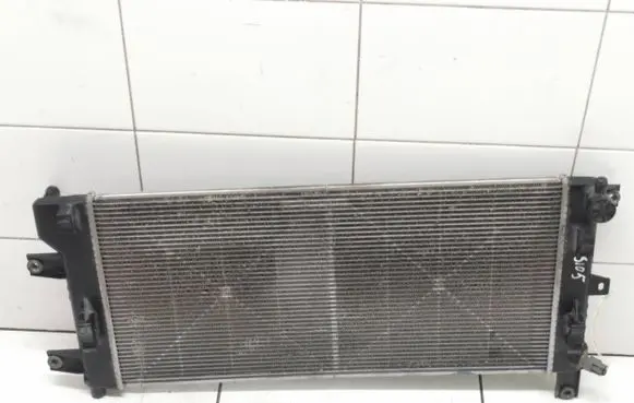 Nissan Leaf I (ZE0) Coolant radiator 214103nl0a 226303na0a A189813346