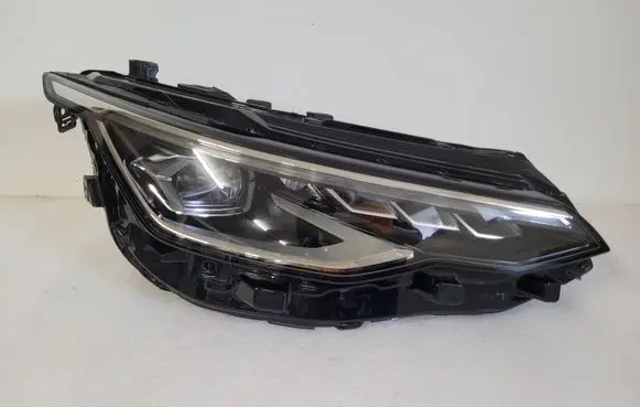 Volkswagen Golf VIII Headlight/headlamp 5H1941060AA