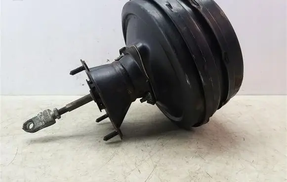 Opel Omega B1 Brake booster 09156751