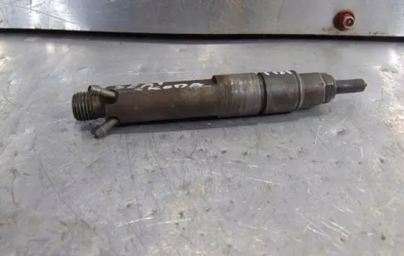Volkswagen Sharan Fuel injector 0432193747