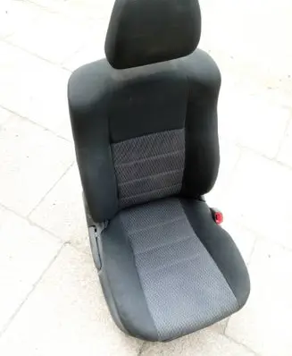 Toyota Avensis T270 Front passenger seat NE70612