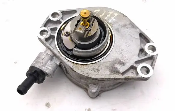 KIA Sportage Vacuum pump 288102M830