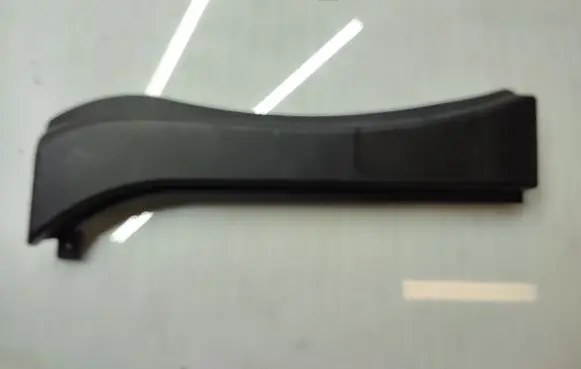 BMW X5 E70 (D) pillar trim (bottom) 7145954