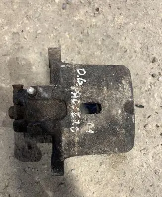 Mitsubishi Pajero Rear brake caliper