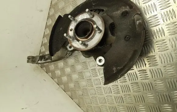 Jaguar XF Front wheel hub GX633K185BA