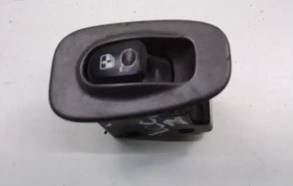 Hyundai Accent Electric window control switch 