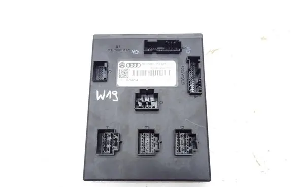 Audi A5 8T 8F Comfort/convenience module 8K0907063DH 02.01.26
