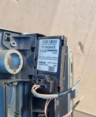 Renault Megane II Ignition key card reader 8200074331A 03280 S118539001E