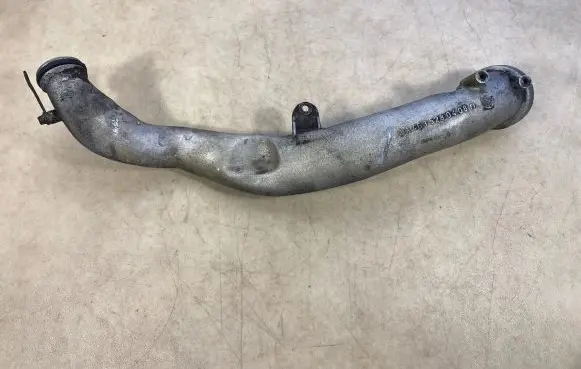 Mercedes-Benz G W461 W463 1st Gen Intercooler hose/pipe A4635280408