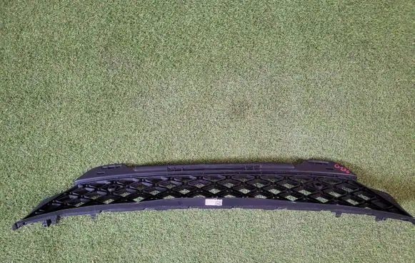 Skoda Enyaq iV Front bumper lower grill 5LA853677
