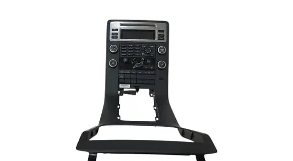 Volvo V70 Center console 2036713 7923