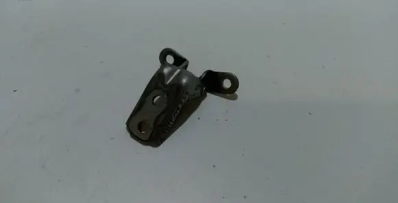 Hyundai Santa Fe Front door upper hinge