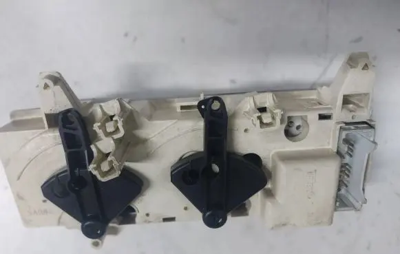 Renault Scenic I Climate control unit 683212P J64RAC 102042