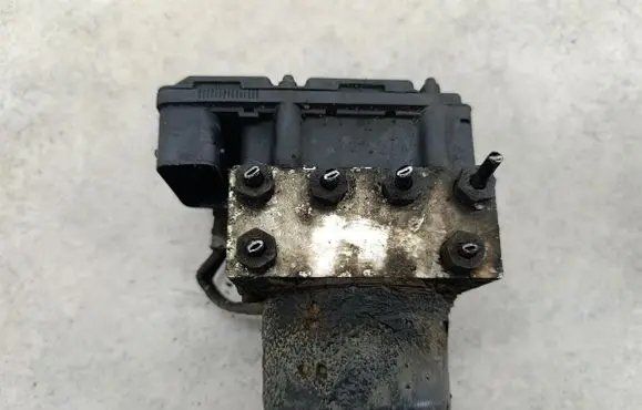 Mazda Tribute ABS Pump 