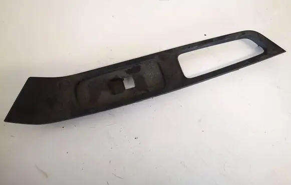 Volvo V60 Front door window switch trim 9123969