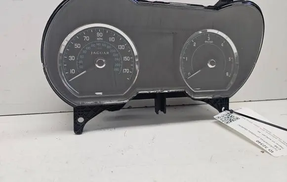 Jaguar XF X250 Speedometer (instrument cluster) BW8310849JE