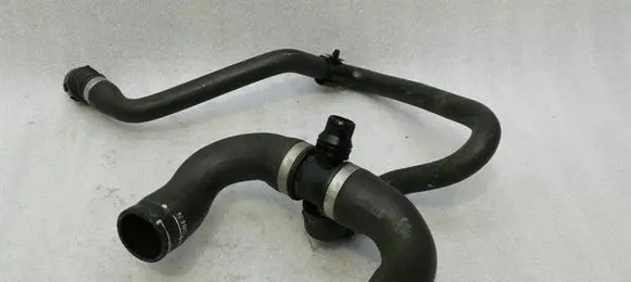 BMW 5 F10 F11 Engine coolant pipe/hose 4615722
