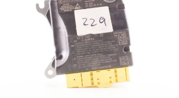Mercedes-Benz E W213 Airbag control unit/module A2139007105 A2139010104 A2139028202