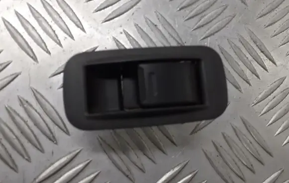 Toyota Corolla E110 Quarter vent window switch 