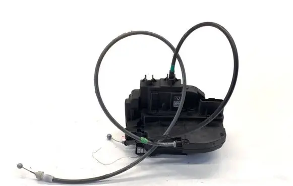 Nissan Qashqai Rear door lock 