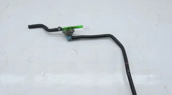 Volvo V50 Vacuum valve 