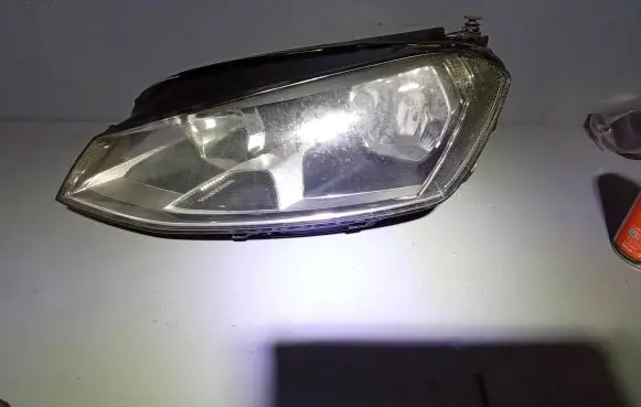 Volkswagen Golf VII Headlight/headlamp 5G1941005 90023345
