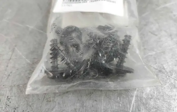 Nuts/bolts