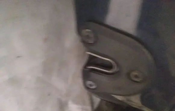 Opel Vectra C Front door lock 