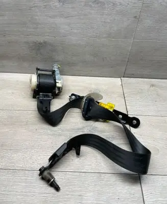 KIA Sportage Front seatbelt 888203U210ED