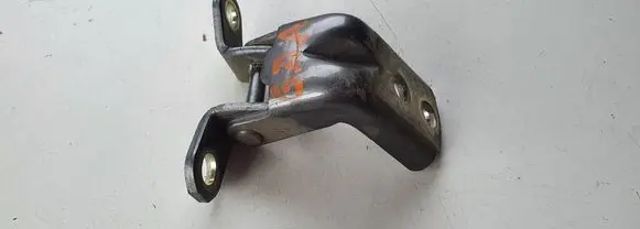 Nissan Leaf I (ZE0) Rear door lower hinge