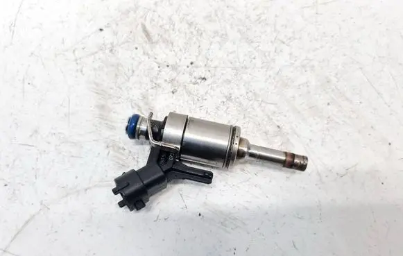Fuel injector