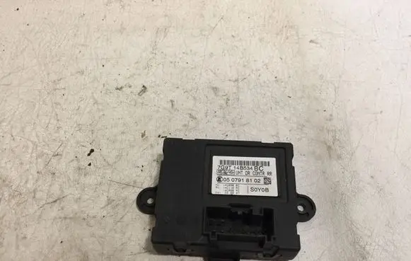 Volvo V70 Door control unit/module 7G9T14B534