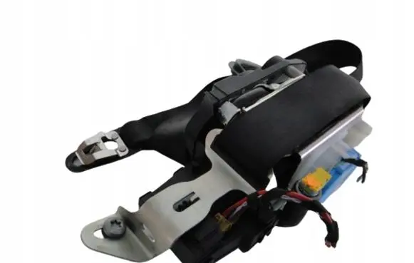 Mercedes-Benz GLS X167 Front seatbelt A1678603402