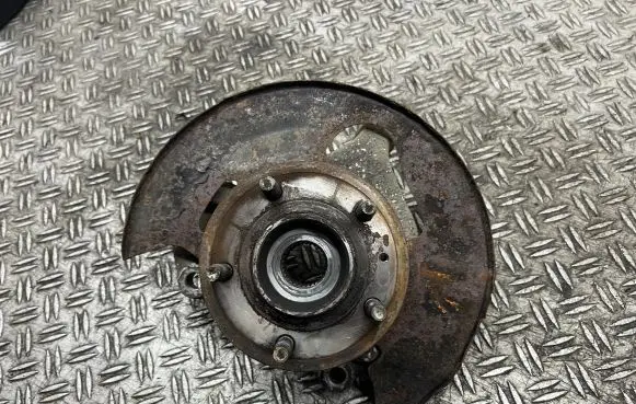 Opel Antara Front wheel hub