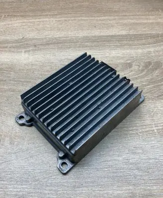BMW 5 F10 F11 Battery control module 9240236 8ES010105