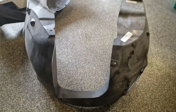 Chrysler 200 Front wheel arch liner splash guards