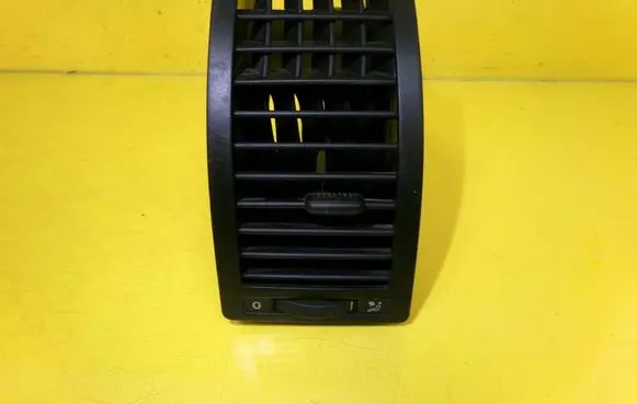 Volkswagen Polo IV 9N3 Dashboard side air vent grill/cover trim 6Q08197049B9
