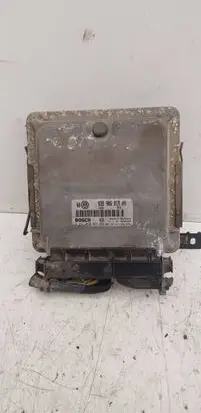 Volkswagen Golf IV Engine control unit/module 038906019AM 28SA4087 0281010091