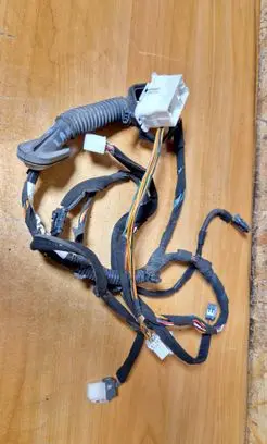 KIA Sorento Front door wiring loom 918103e010