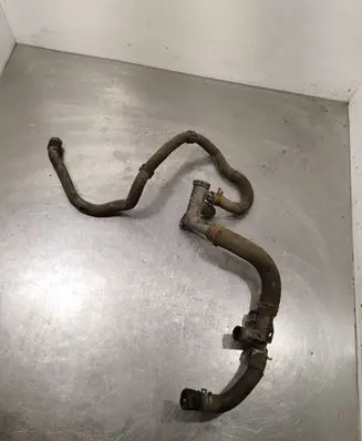 Peugeot 208 Engine coolant pipe/hose 9684589080