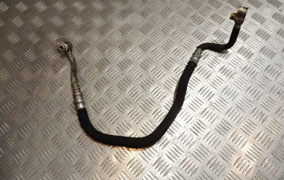 Air conditioning (A/C) pipe/hose