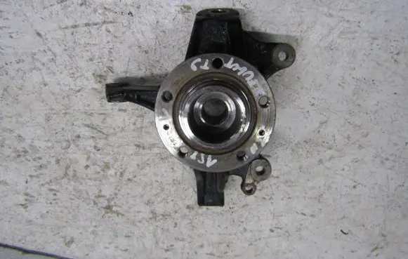 Peugeot 308 Front wheel hub spindle knuckle 9825606680