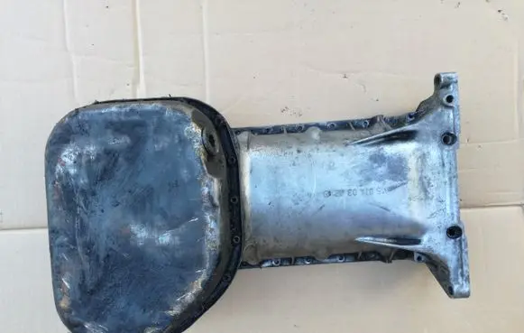 Mercedes-Benz E W123 Oil sump