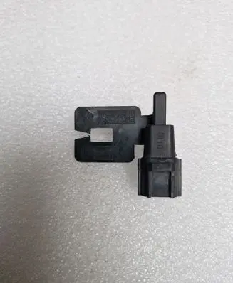 Dodge Durango Outside/exterior temperature sensor 05149266AB 05149265AB