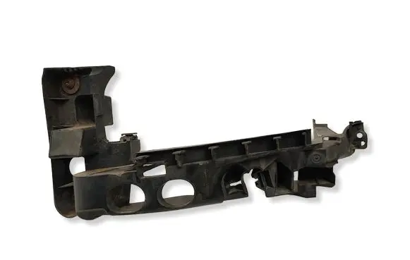 Audi A3 S3 8P Headlight/headlamp mounting bracket 8P0805607