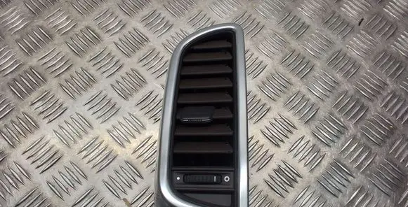 Porsche Cayenne (92A) Dash center air vent grill 7P5819727A